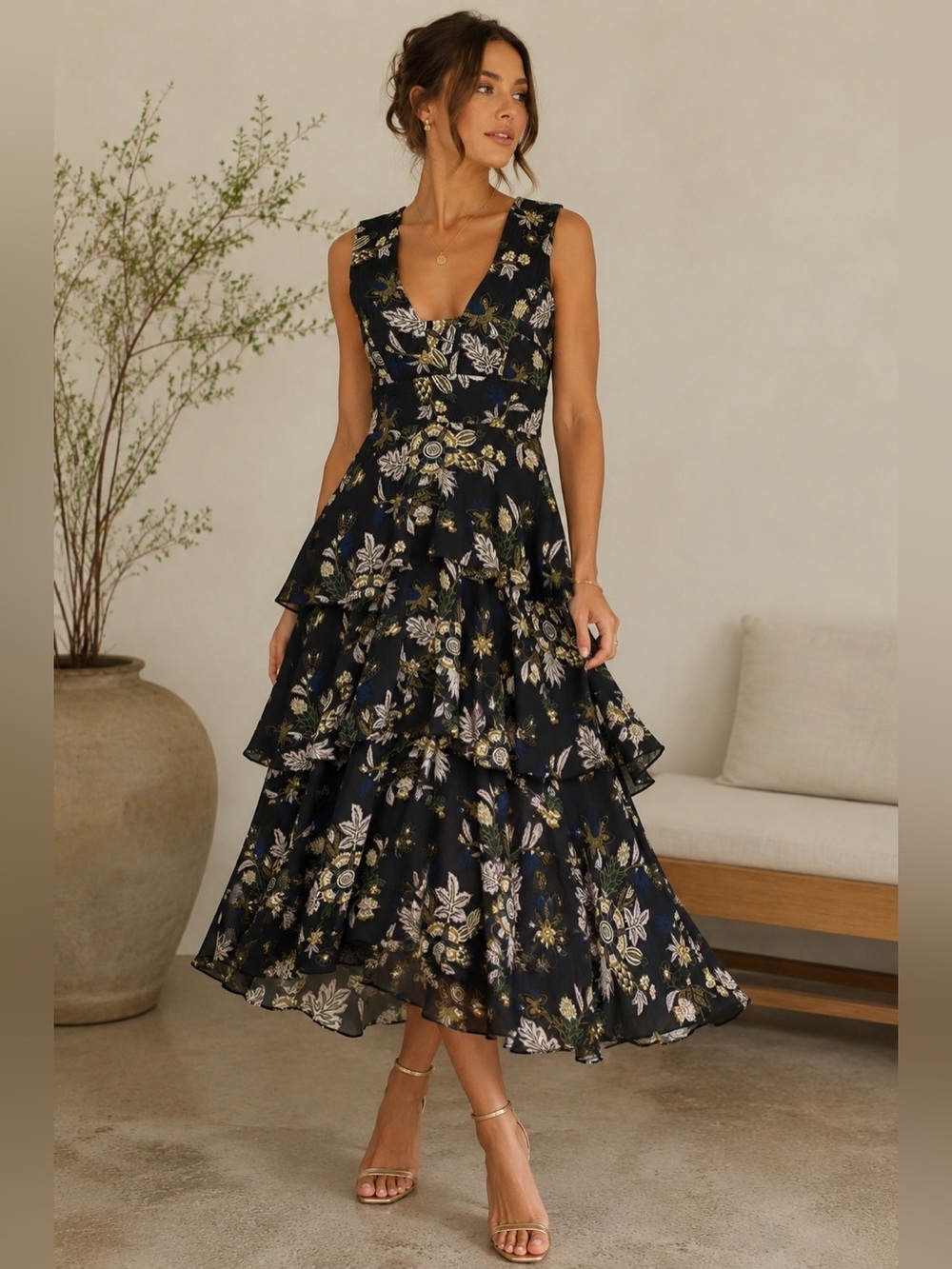 A.L.C “Hayley” tiered floral/black midi dress Women’s Sz 6 Silk Lux Midi Dress